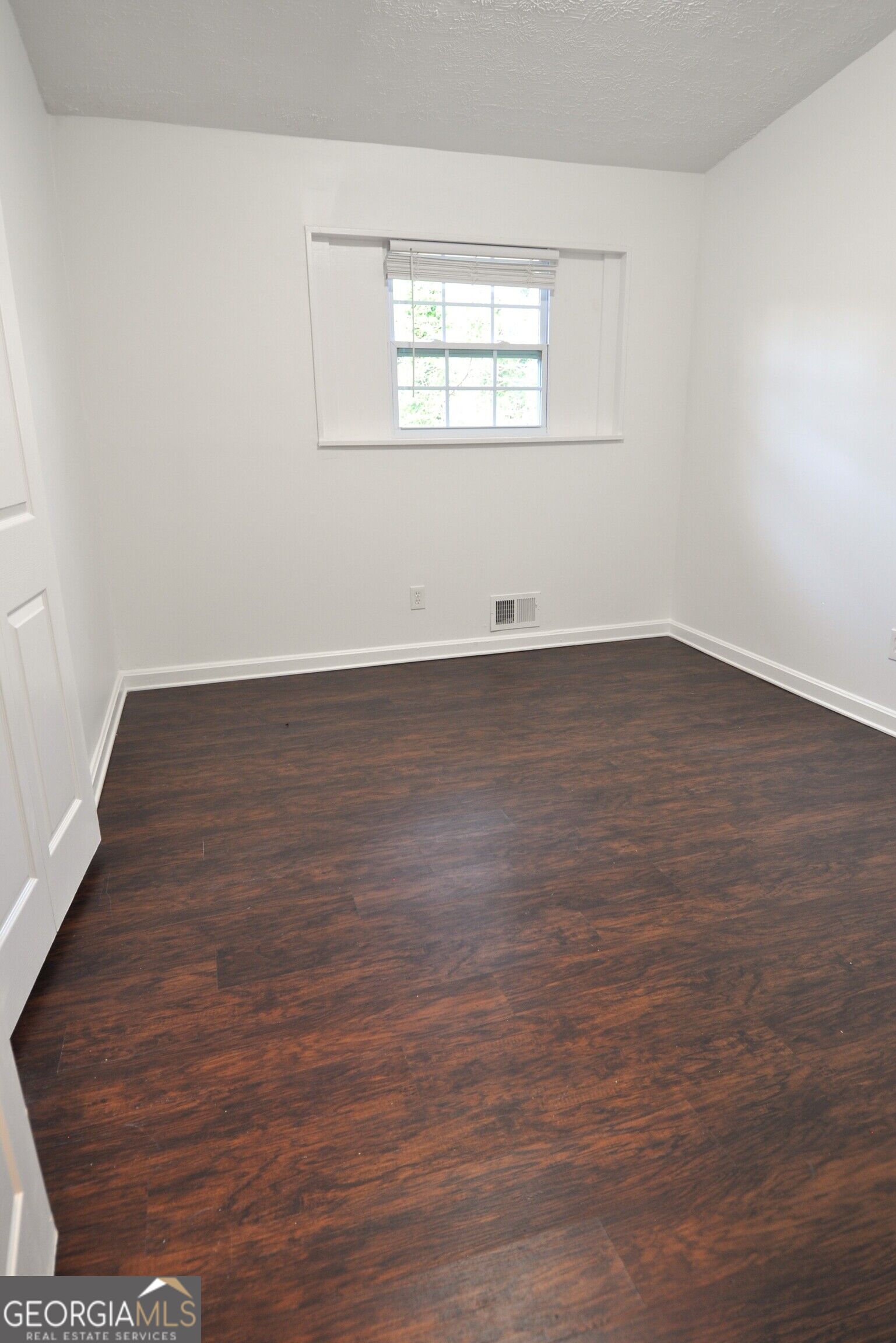 2351 Pinewood Drive Property Photo 12