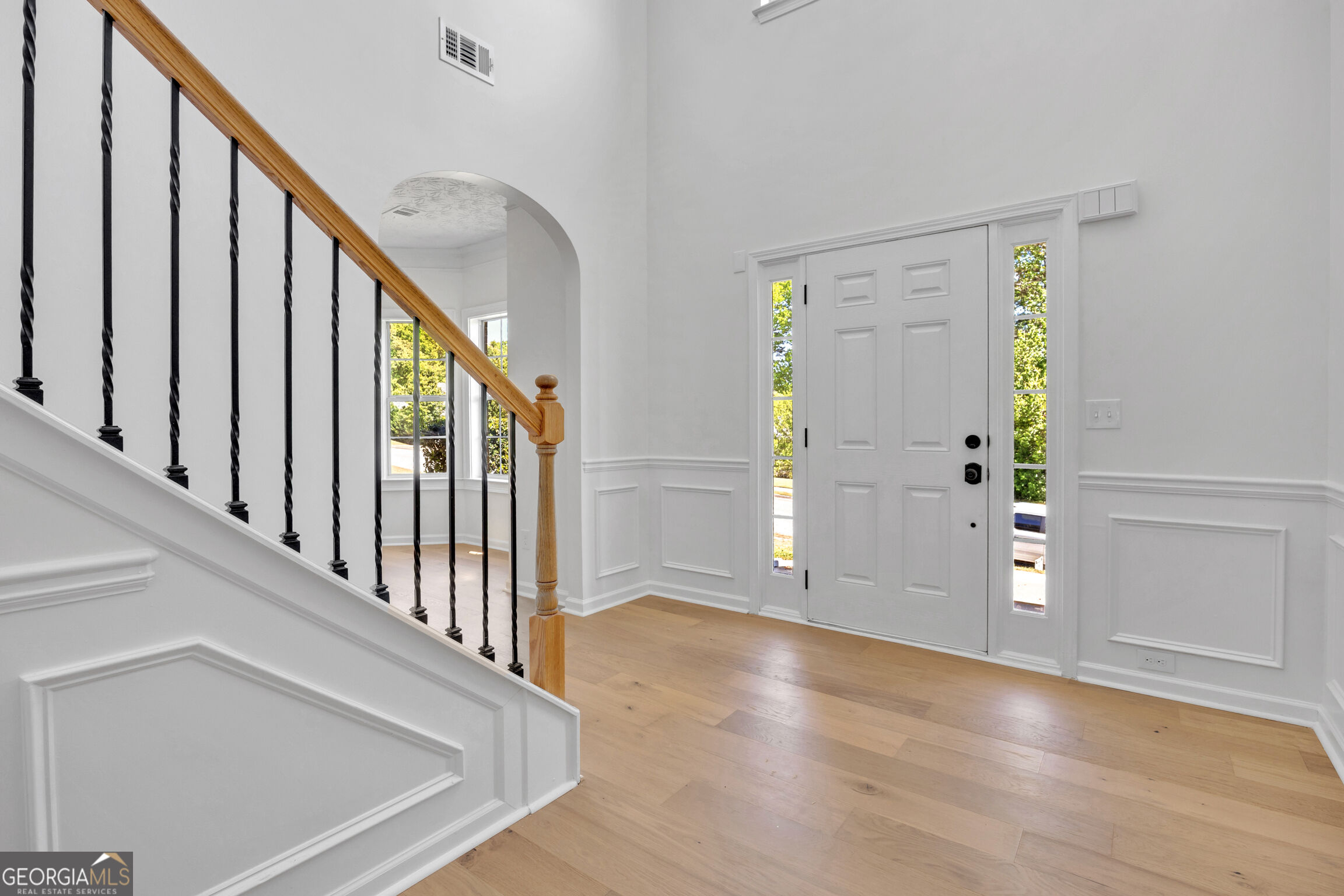 2381 Watson Fain Trail Property Photo 6