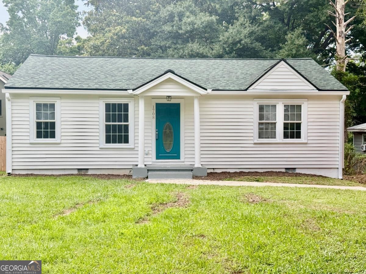 1708 Jobeth Avenue SE Property Photo 1