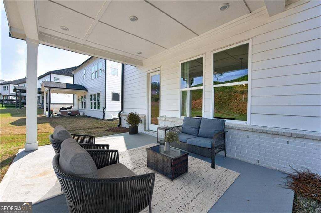 5014 Baywood Lane Property Photo 8