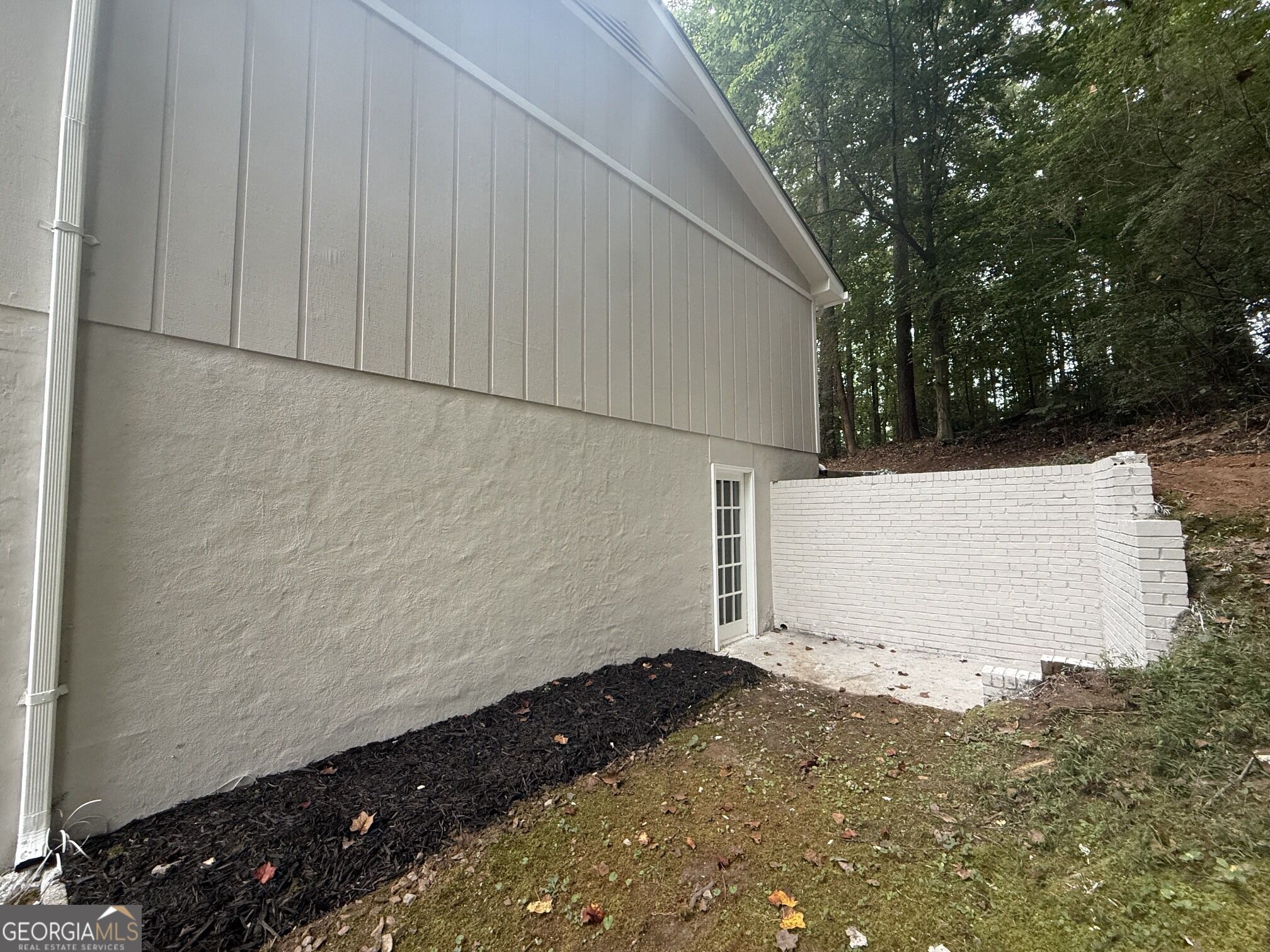 5959 Simone Drive Property Photo 10