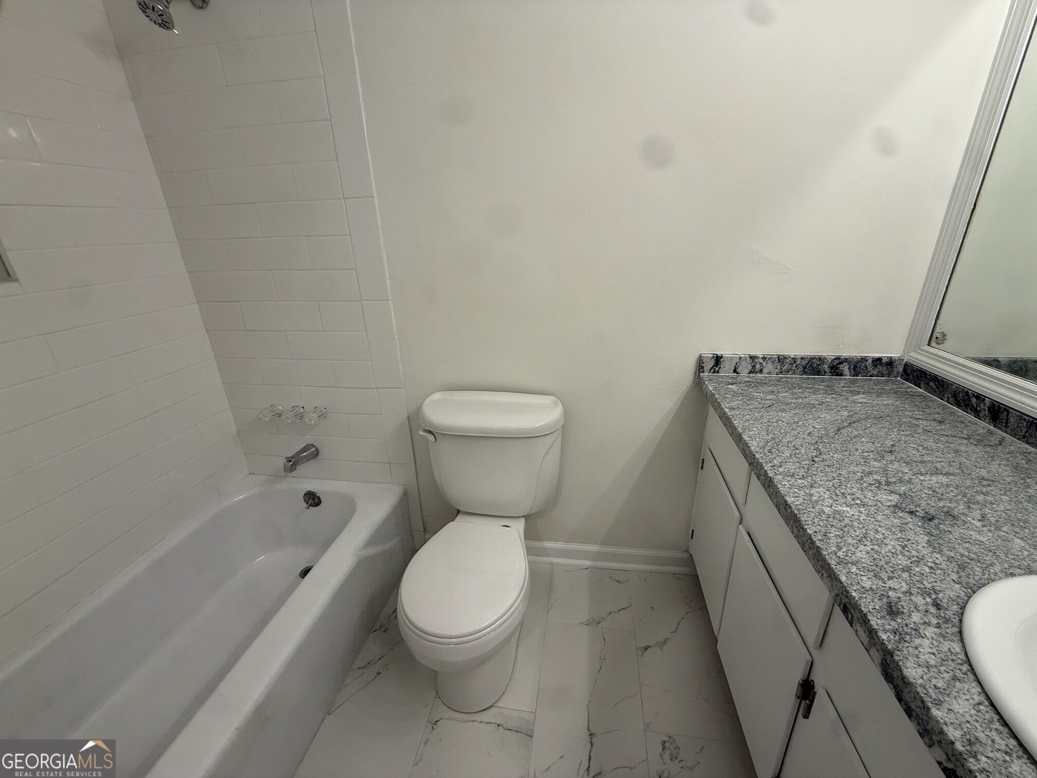 5959 Simone Drive Property Photo 21