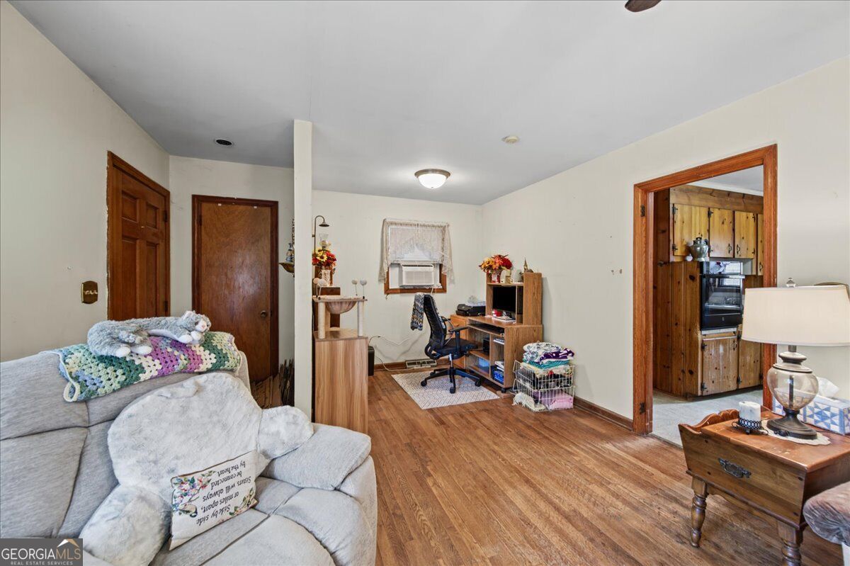 40 Summit Drive Se Property Photo 11