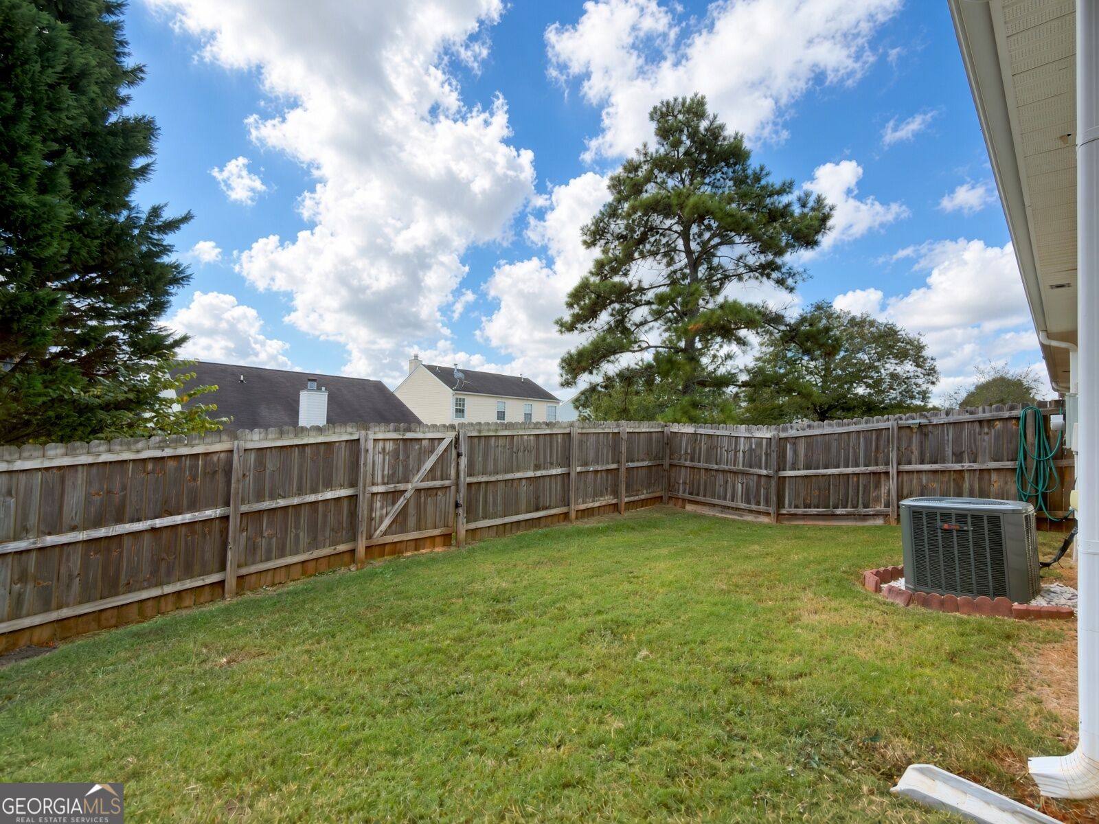 705 City Park Drive Property Photo 22