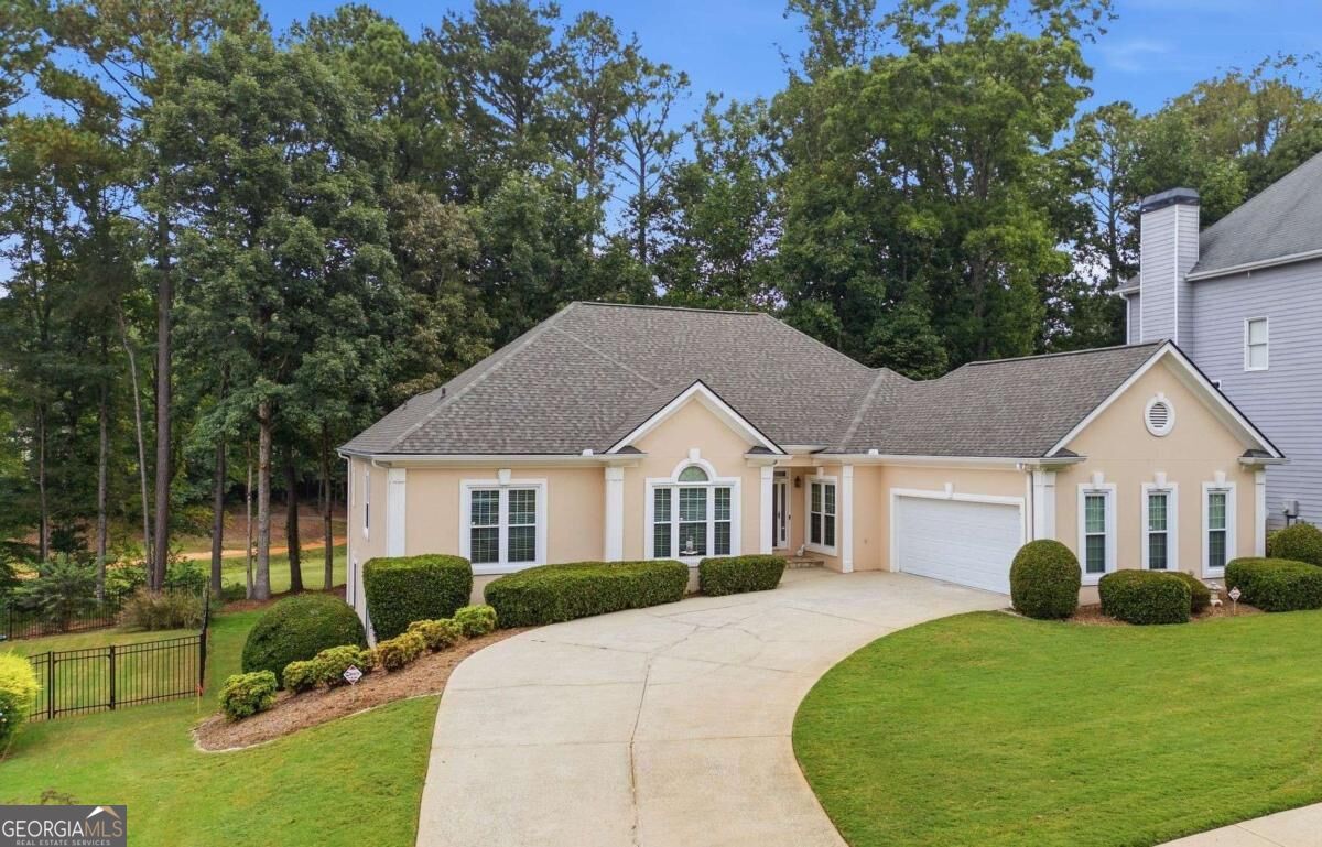 2371 Wood Creek Court Property Photo 1