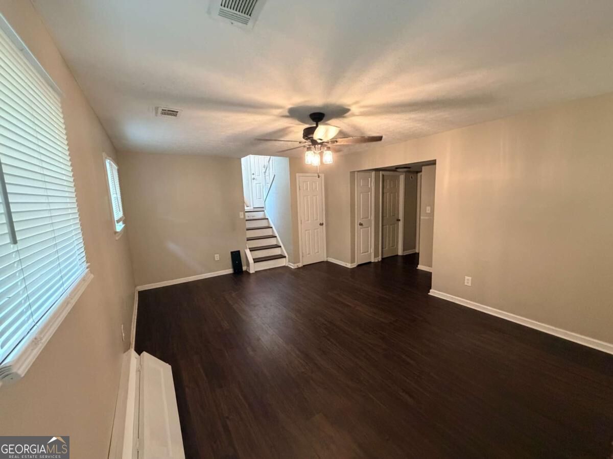 305 Birch Rill Drive Property Photo 20