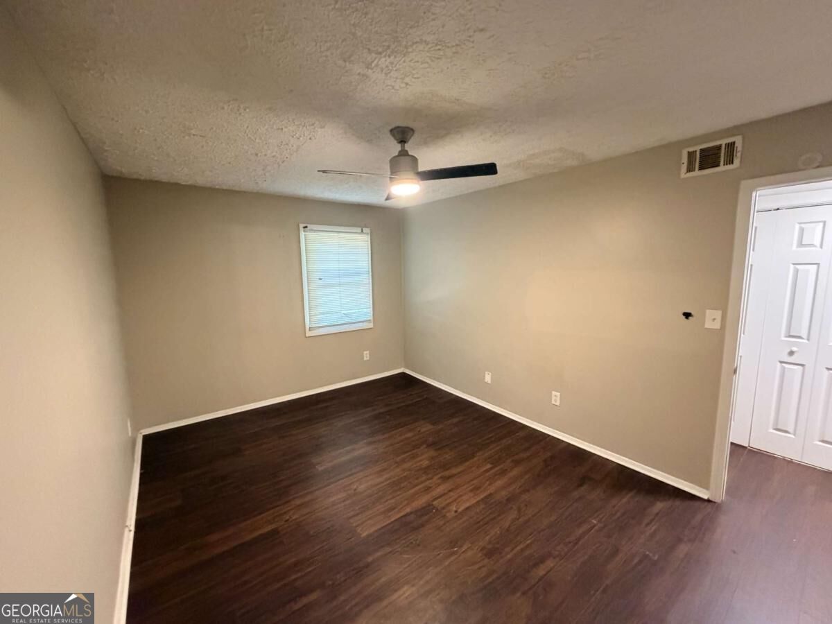 305 Birch Rill Drive Property Photo 26