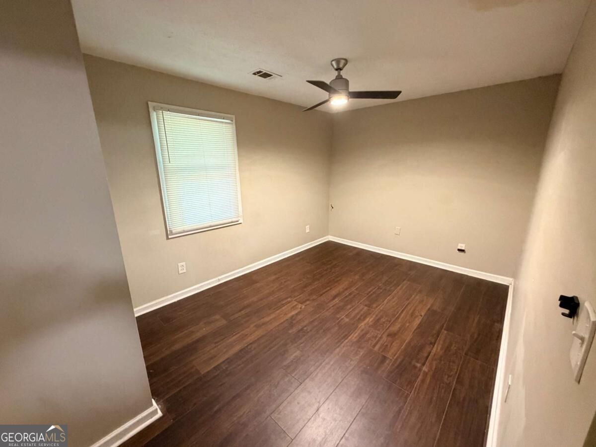 305 Birch Rill Drive Property Photo 28