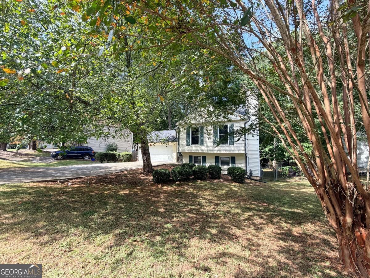 305 Birch Rill Drive Property Photo 40
