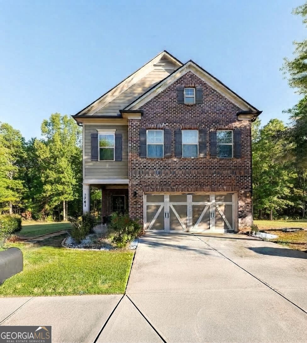 5786 Apple Grove Road Property Photo 1