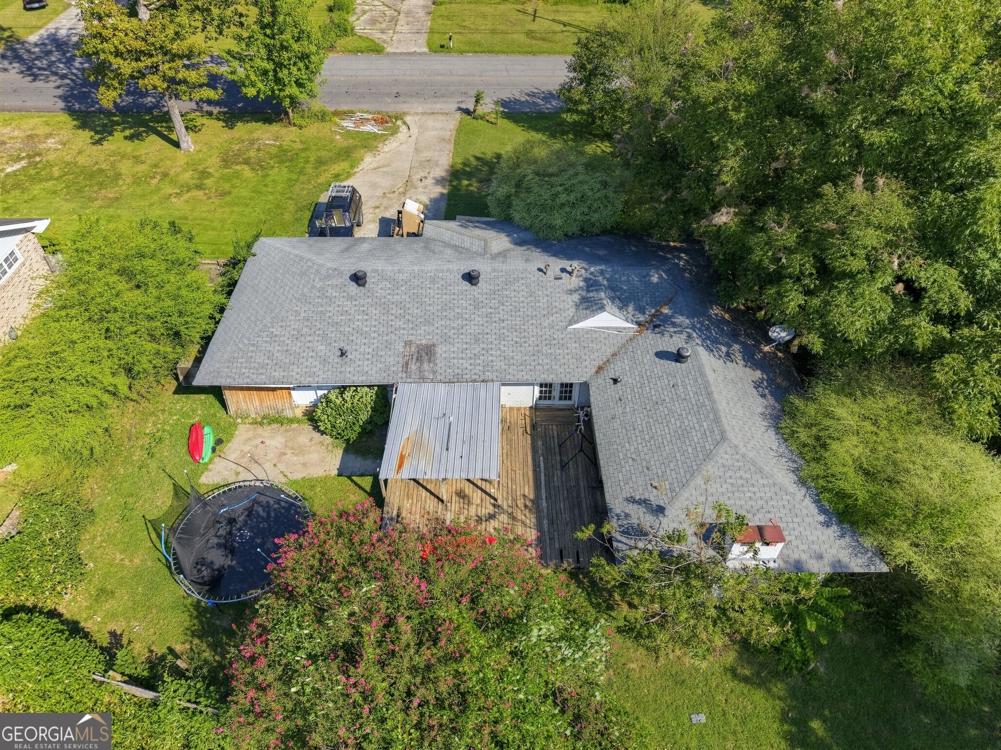 419 Elliott Drive Nw Property Photo 7