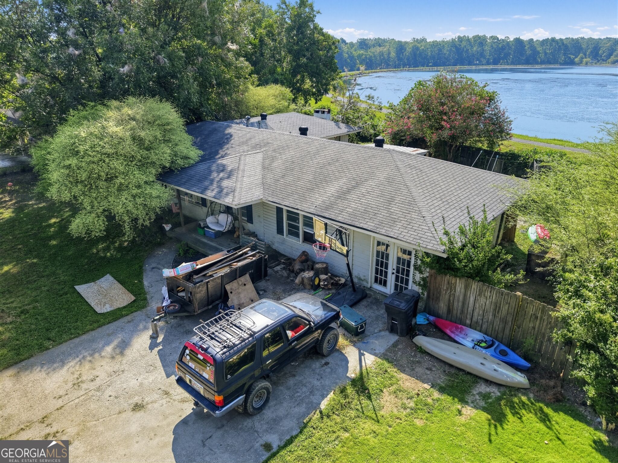 419 Elliott Drive Nw Property Photo 8