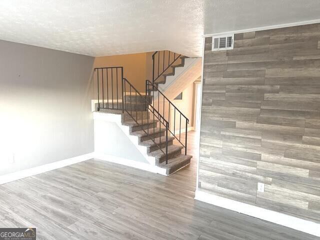 2635 Evans Mill Drive Property Photo 2