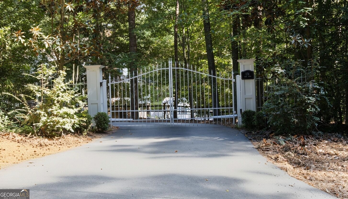 174 Sims Road Property Photo 3