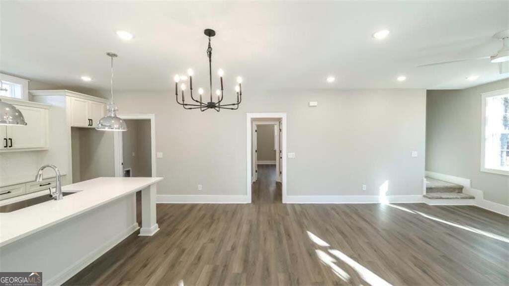 485 West Avenue Property Photo 6