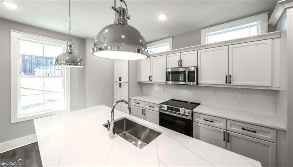 485 West Avenue Property Photo 14