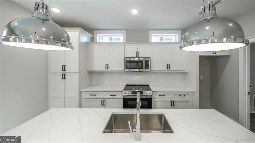 485 West Avenue Property Photo 16