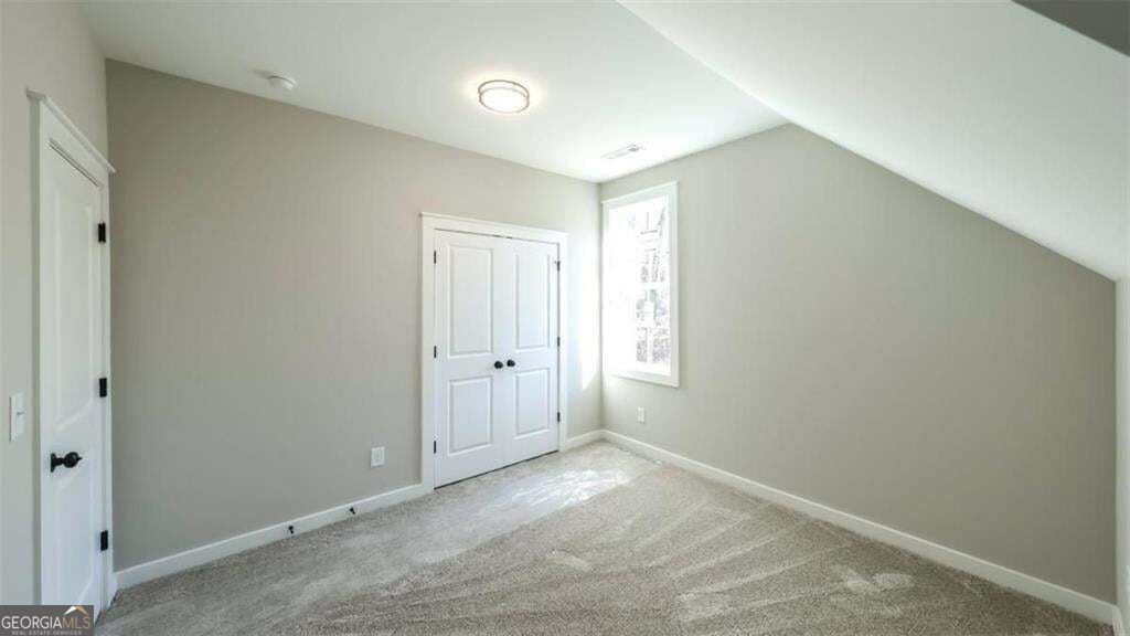 485 West Avenue Property Photo 36