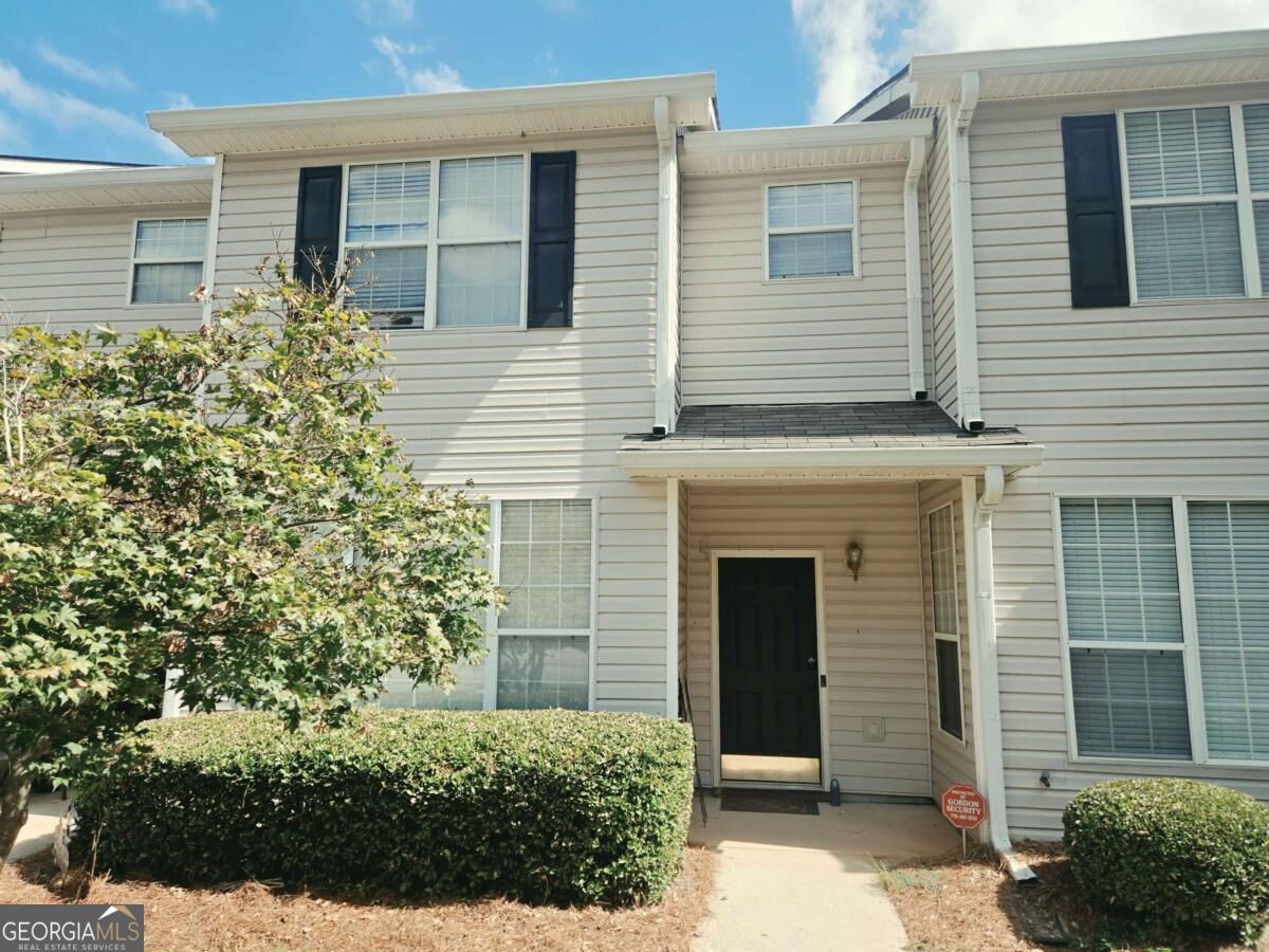 410 Rosewood Lane Property Photo 1