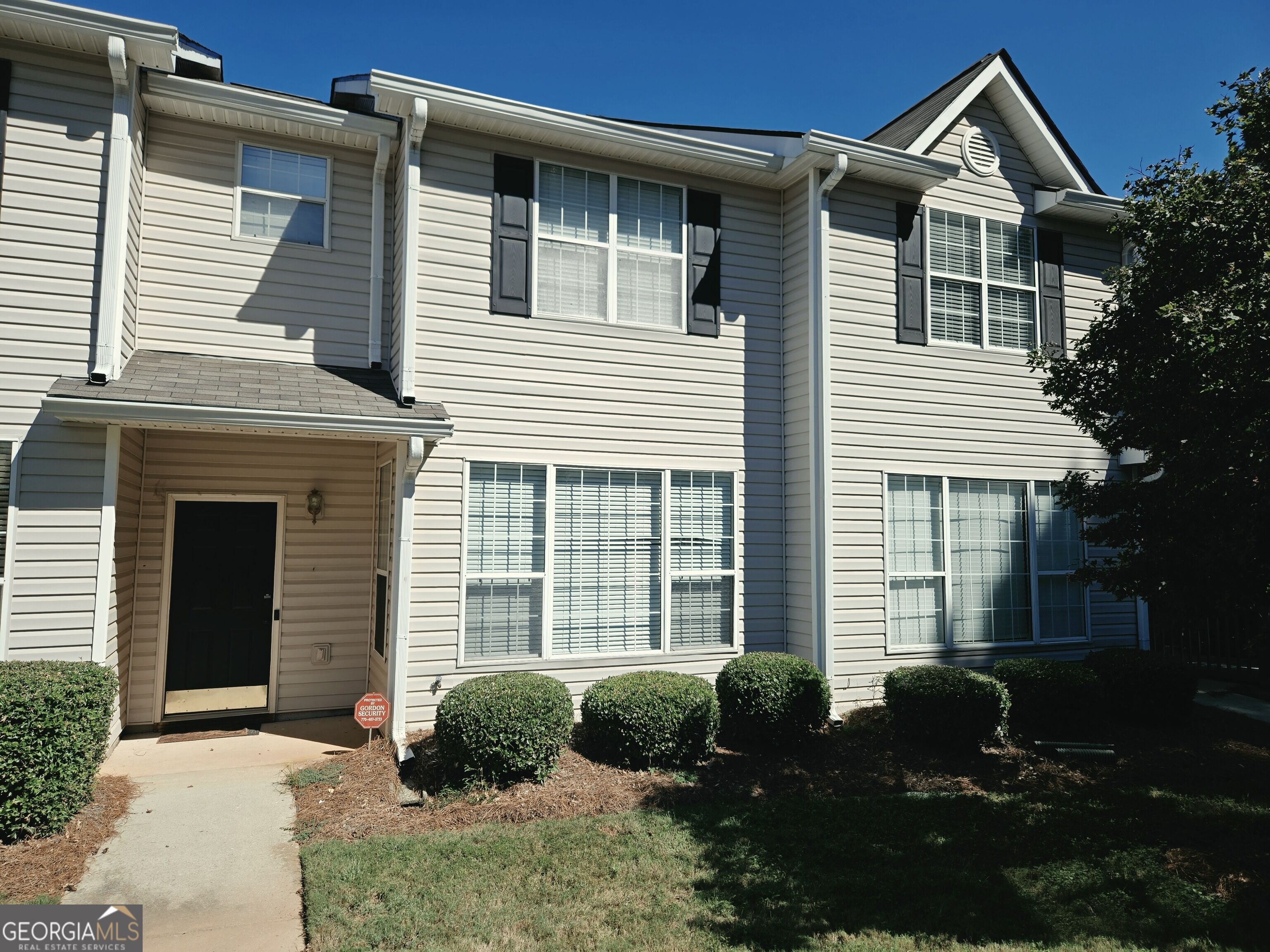 410 Rosewood Lane Property Photo 1