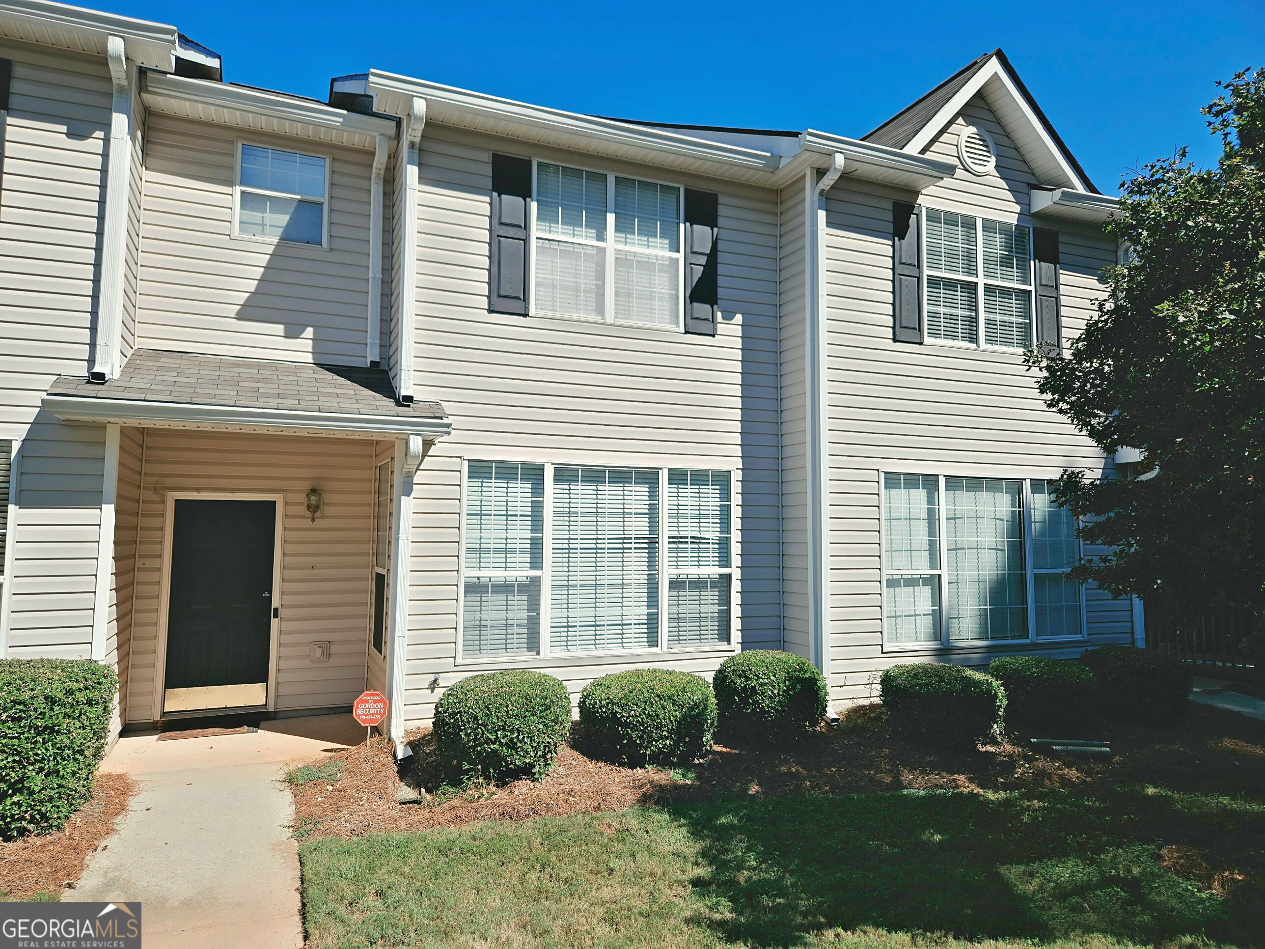 410 Rosewood Lane Property Photo 1