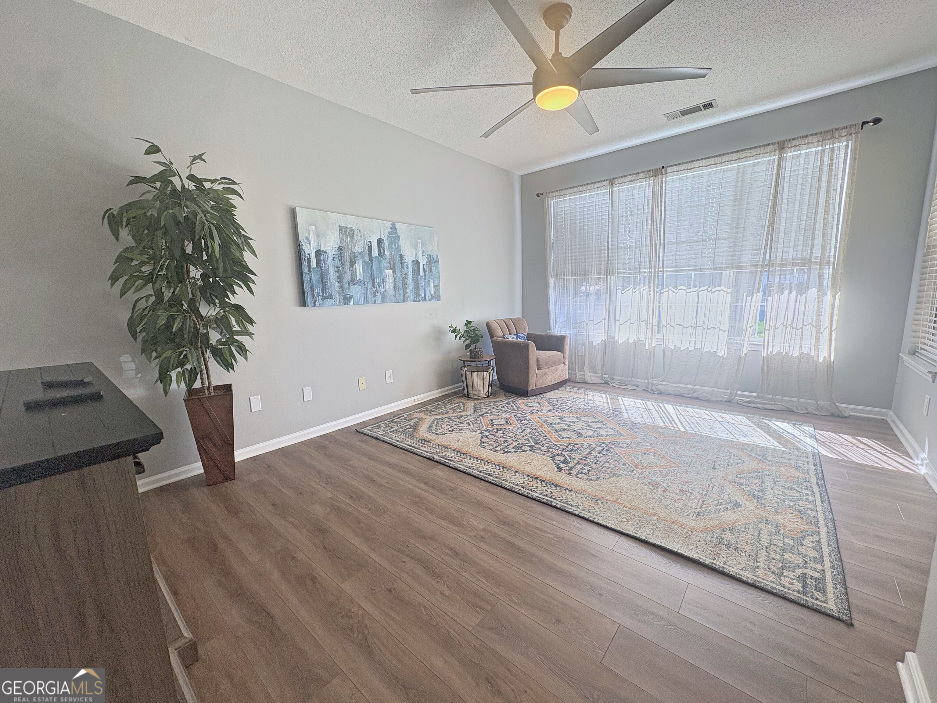 410 Rosewood Lane Property Photo 4