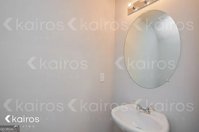 215 Hawthorn Trail Property Photo 14