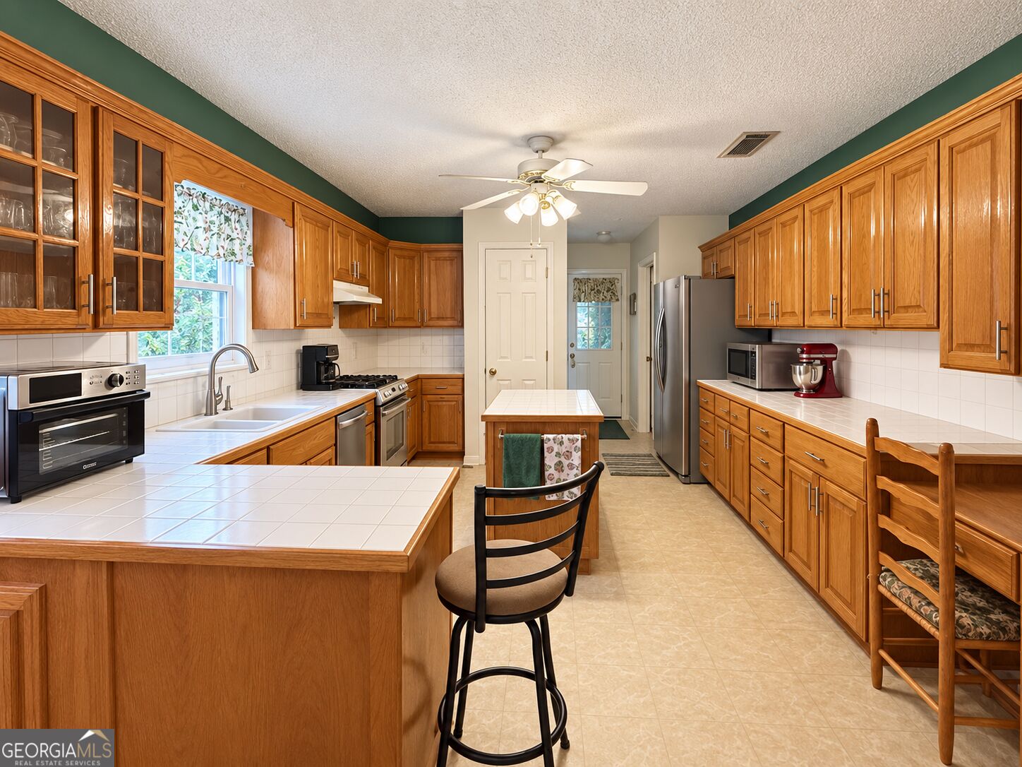 207 Wellington Circle Property Photo 6