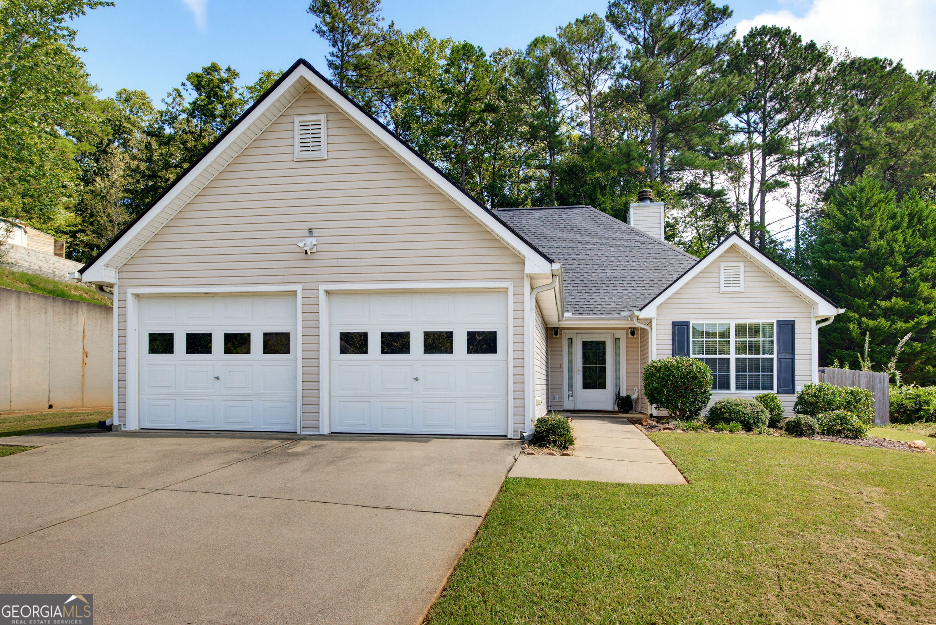 123 Oconnor Drive Property Photo 1