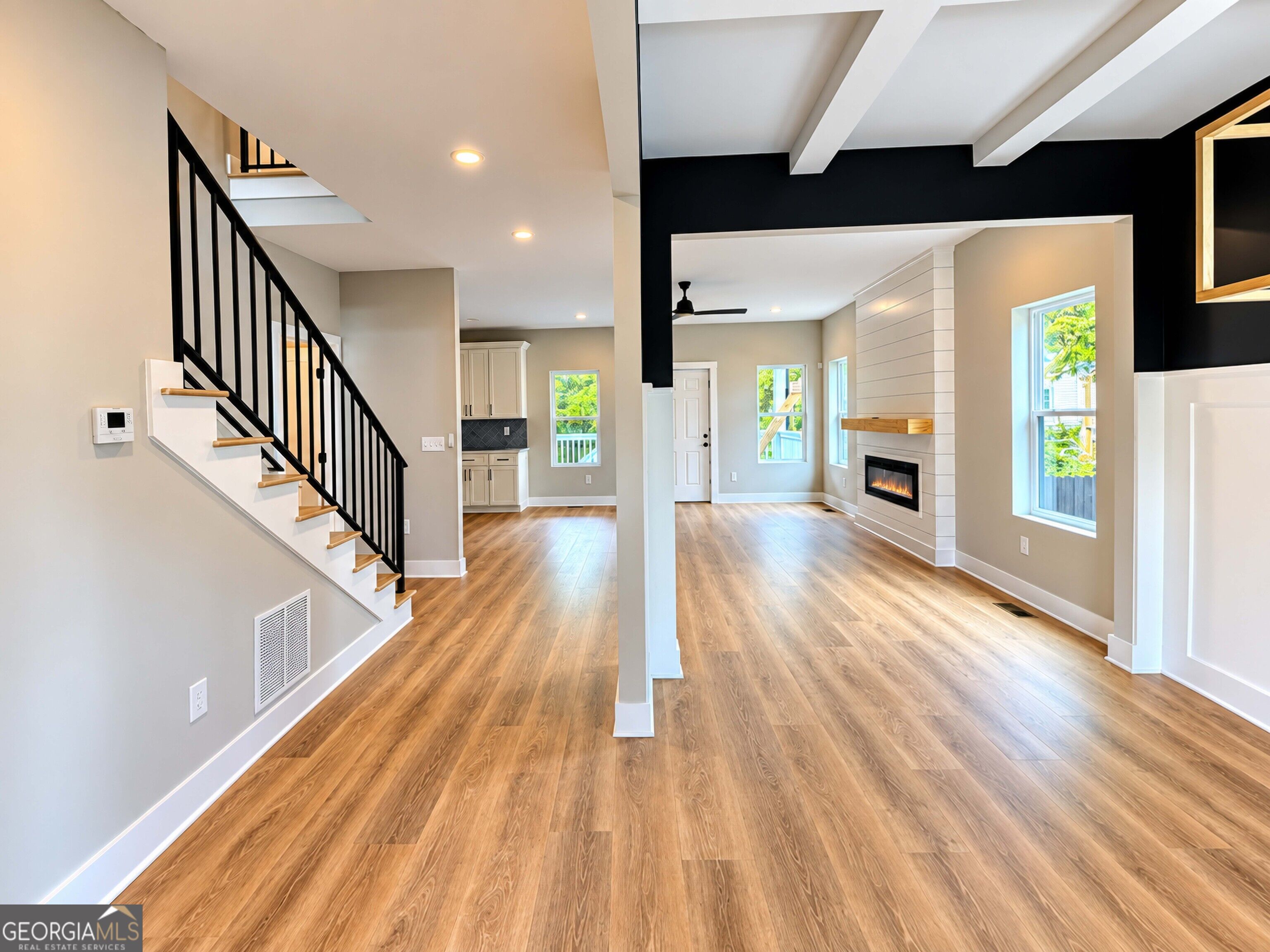191 Madison Street Property Photo 7
