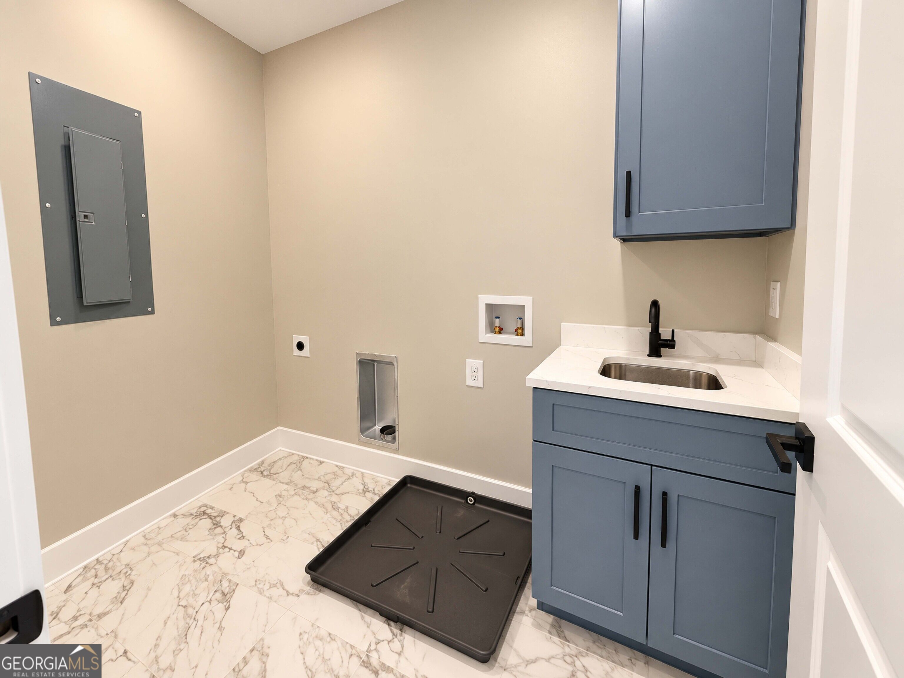 191 Madison Street Property Photo 29
