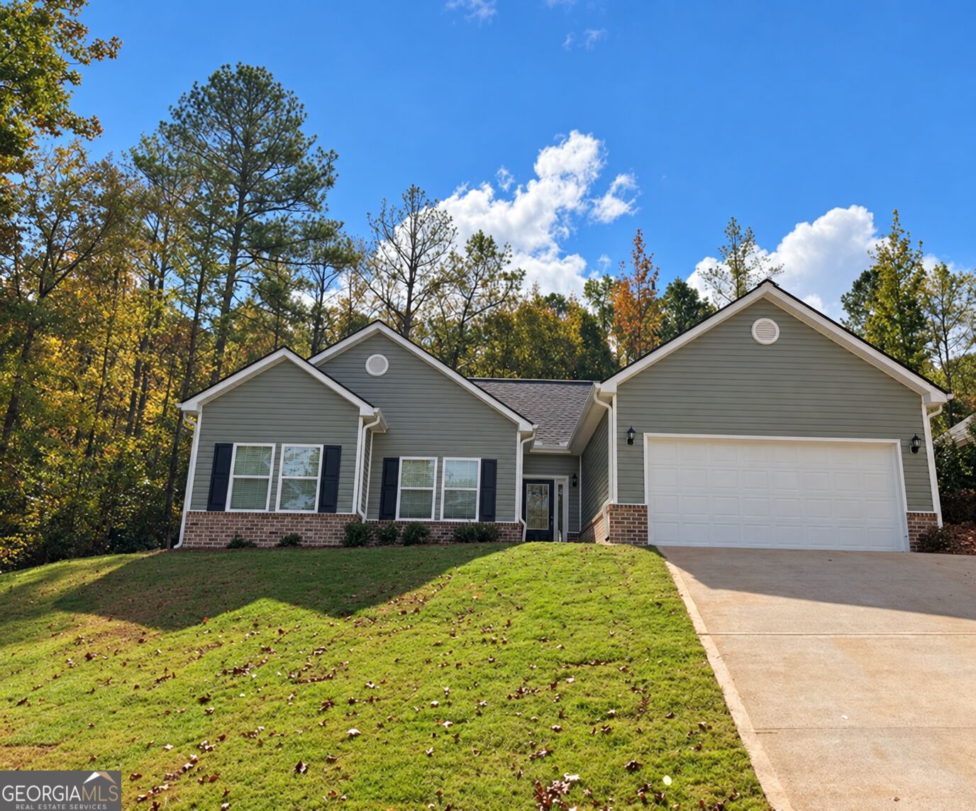 4480 Rivercliffs Way Property Photo 1