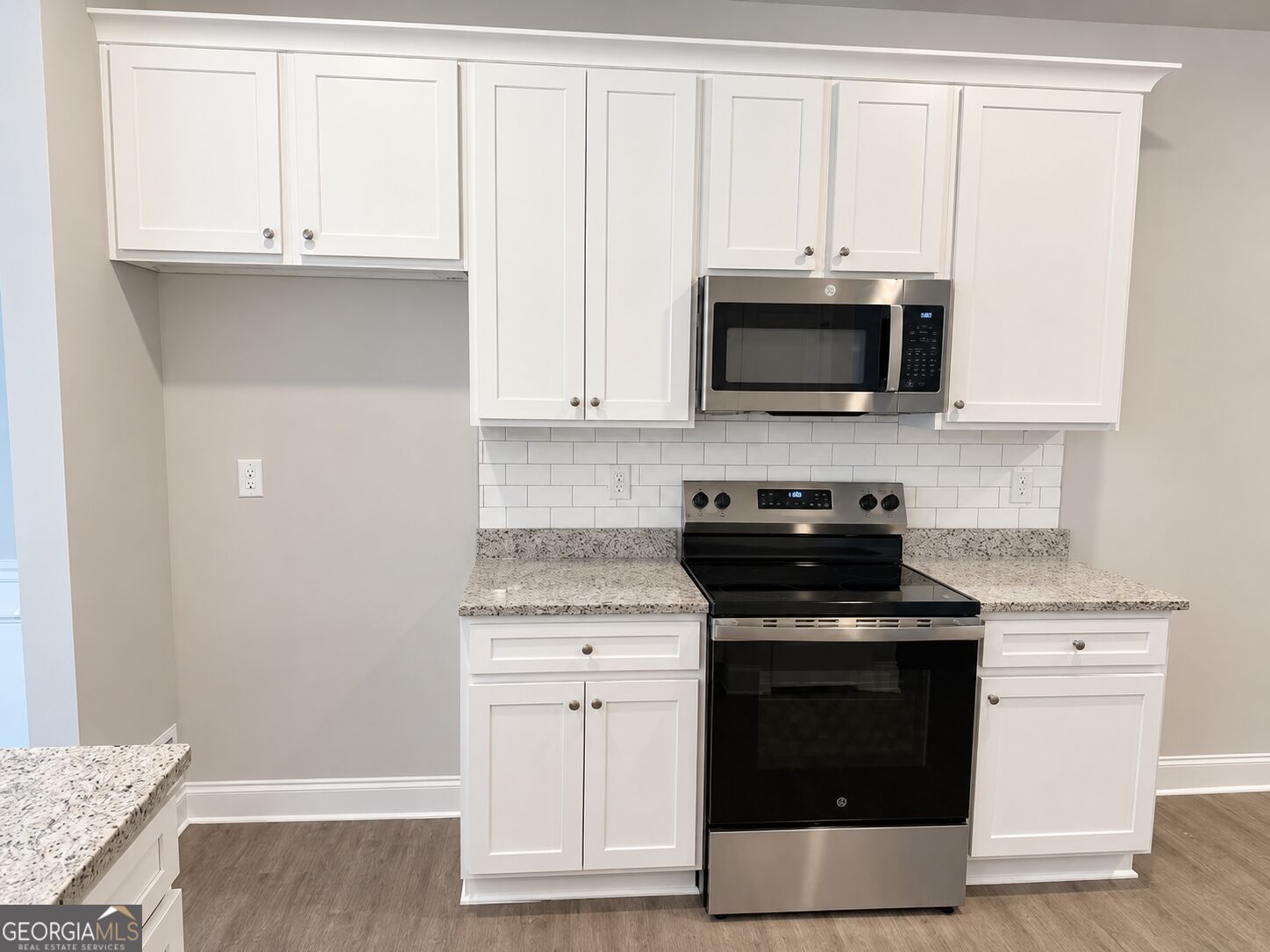 4480 Rivercliffs Way Property Photo 4