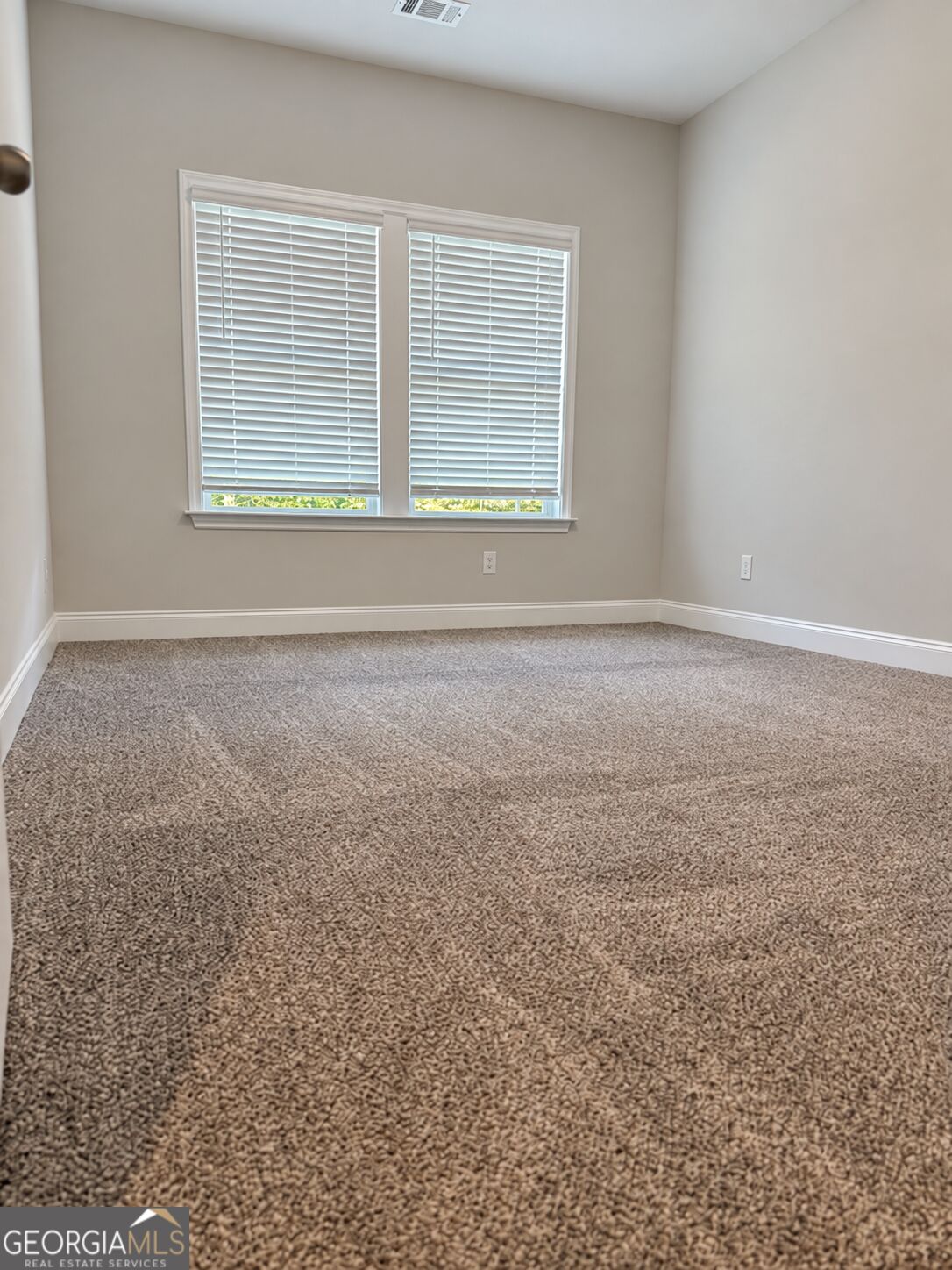 4480 Rivercliffs Way Property Photo 9