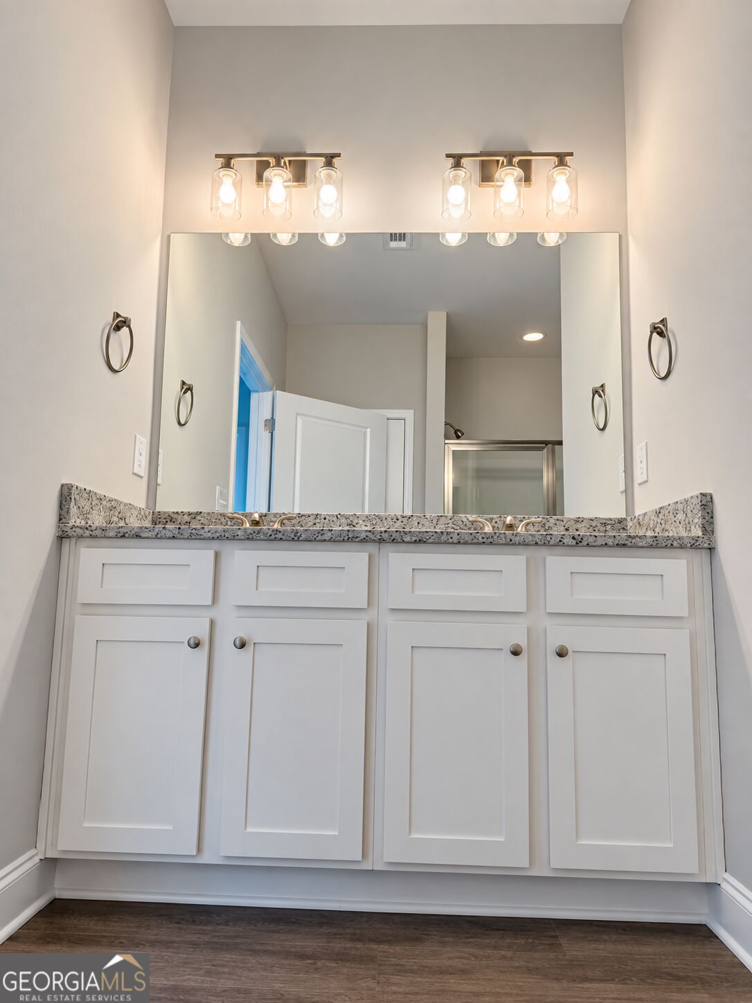 4480 Rivercliffs Way Property Photo 18