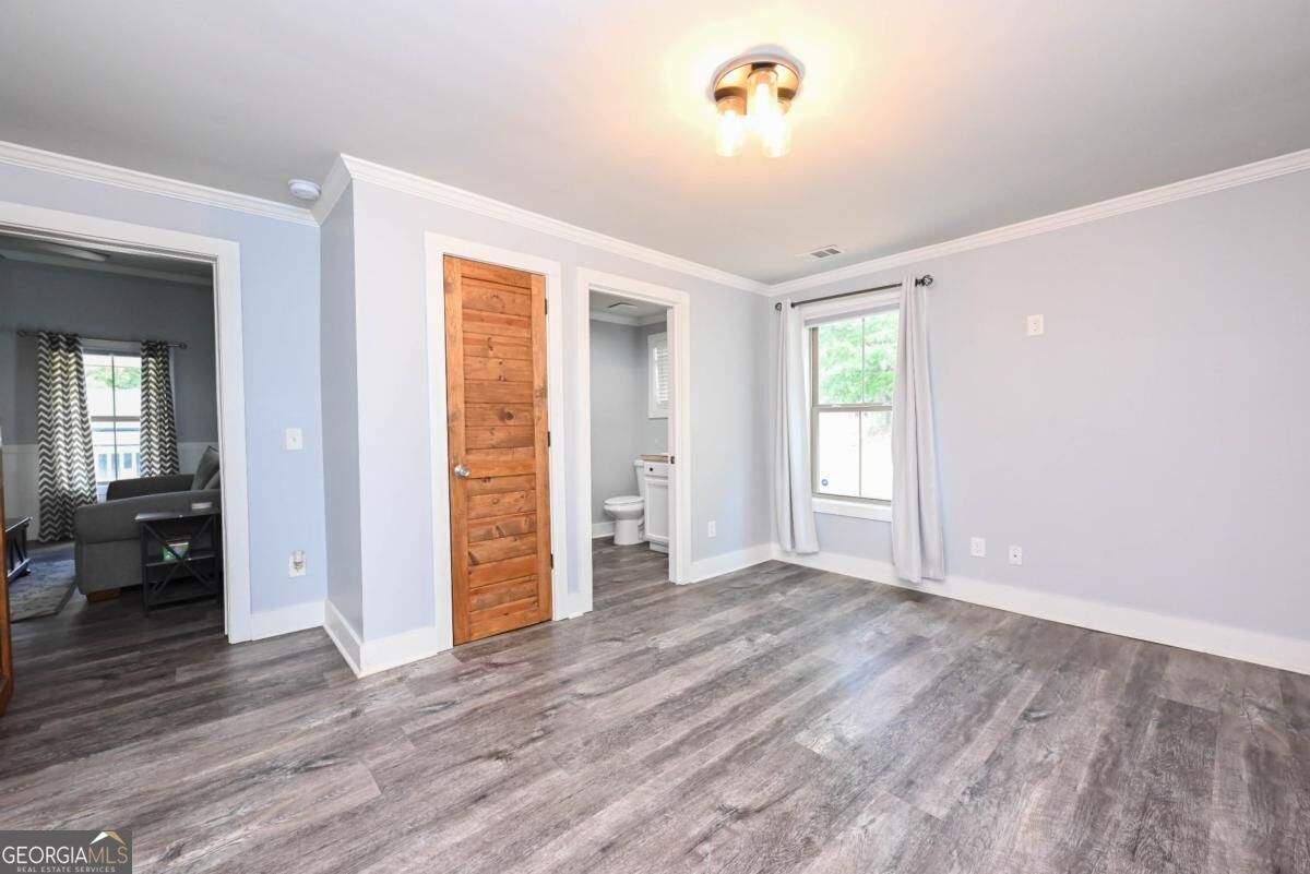 53 East Jones Street Property Photo 19