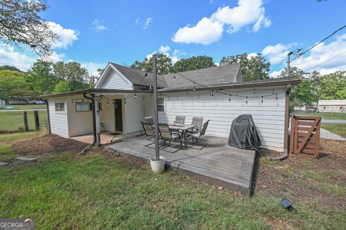 53 East Jones Street Property Photo 27