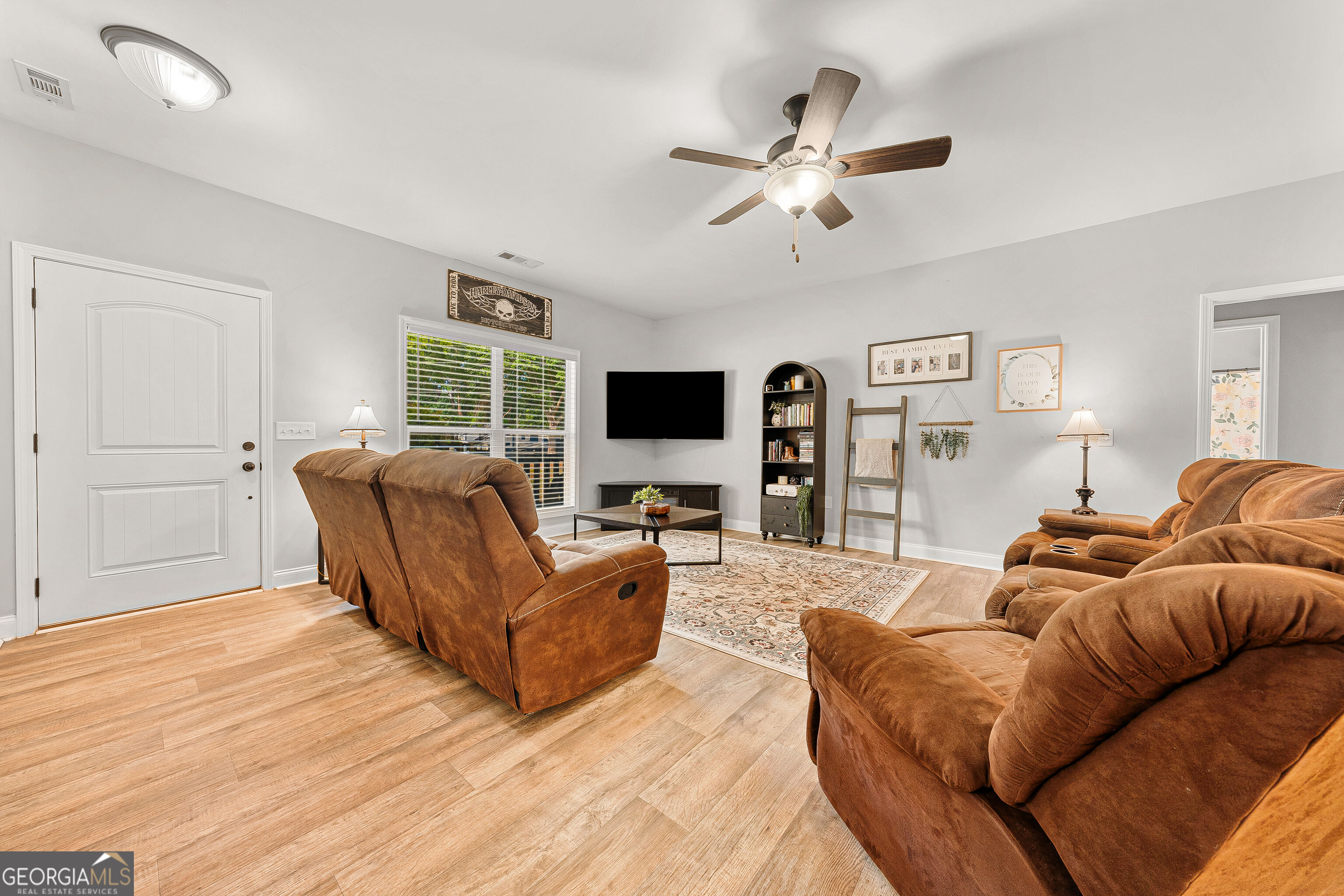 108 & 72 Cotton Drive Property Photo 12