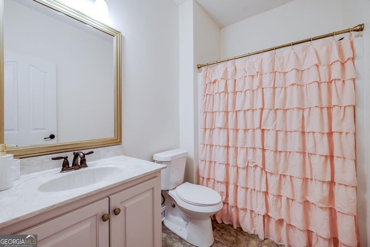 327 Westminster Drive Property Photo 25
