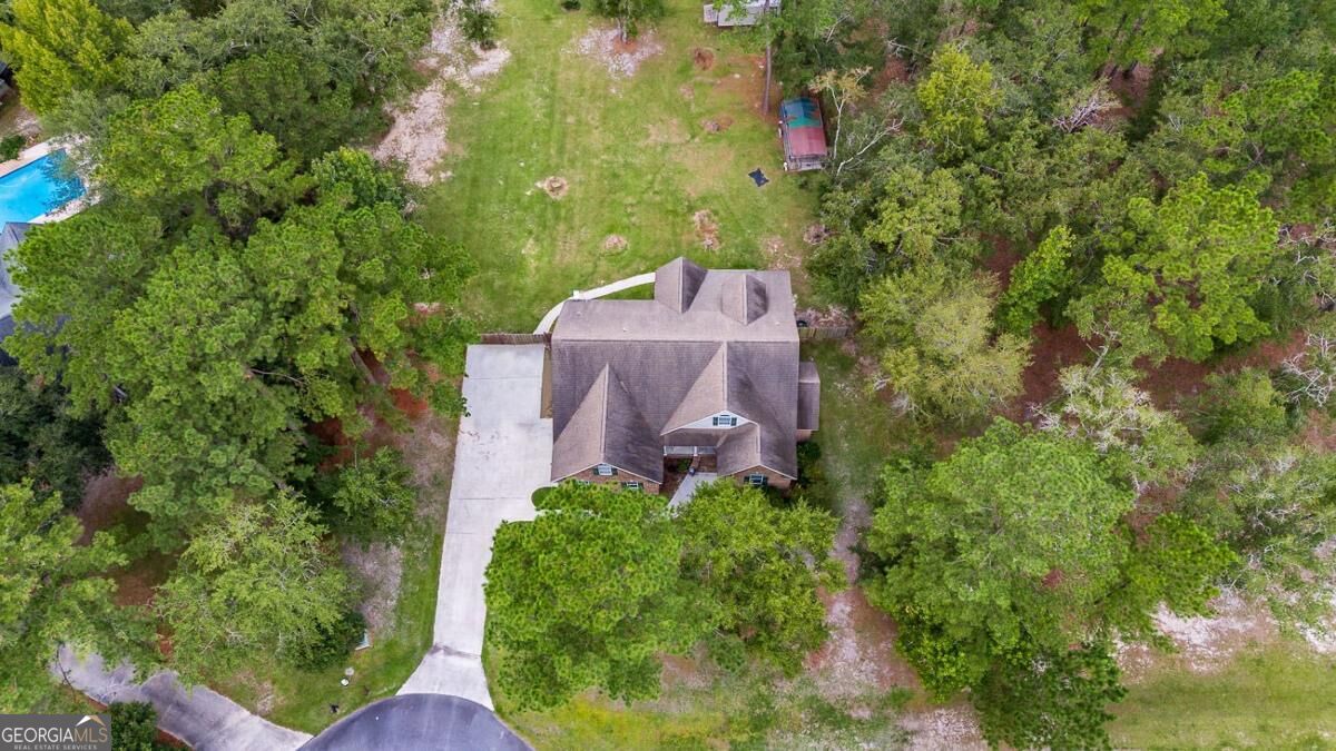 327 Westminster Drive Property Photo 37