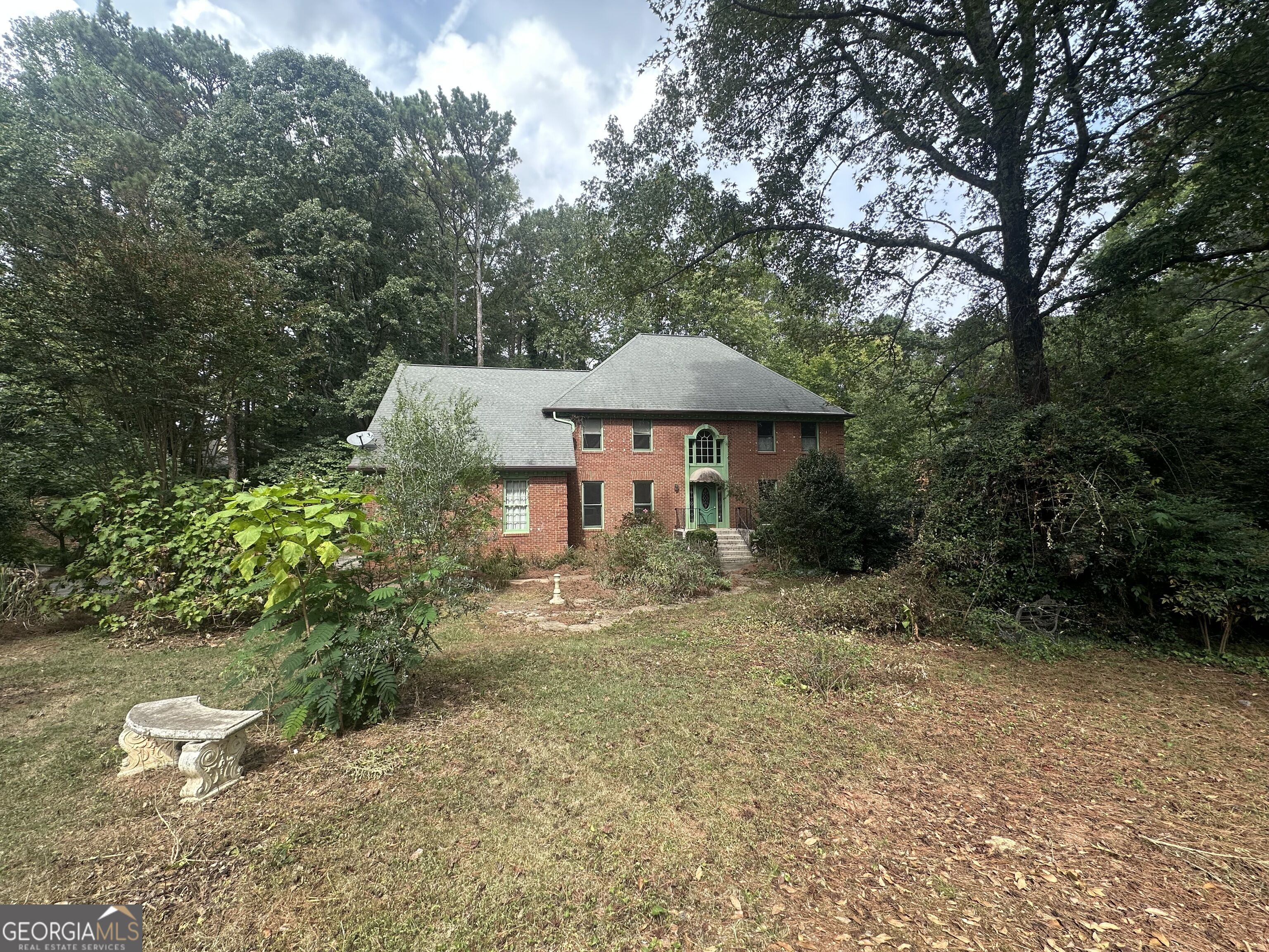 5820 Wyndemere Lane Property Photo 1