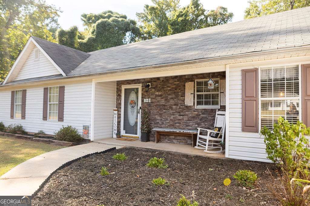 160 Eastwood Forest Property Photo 5