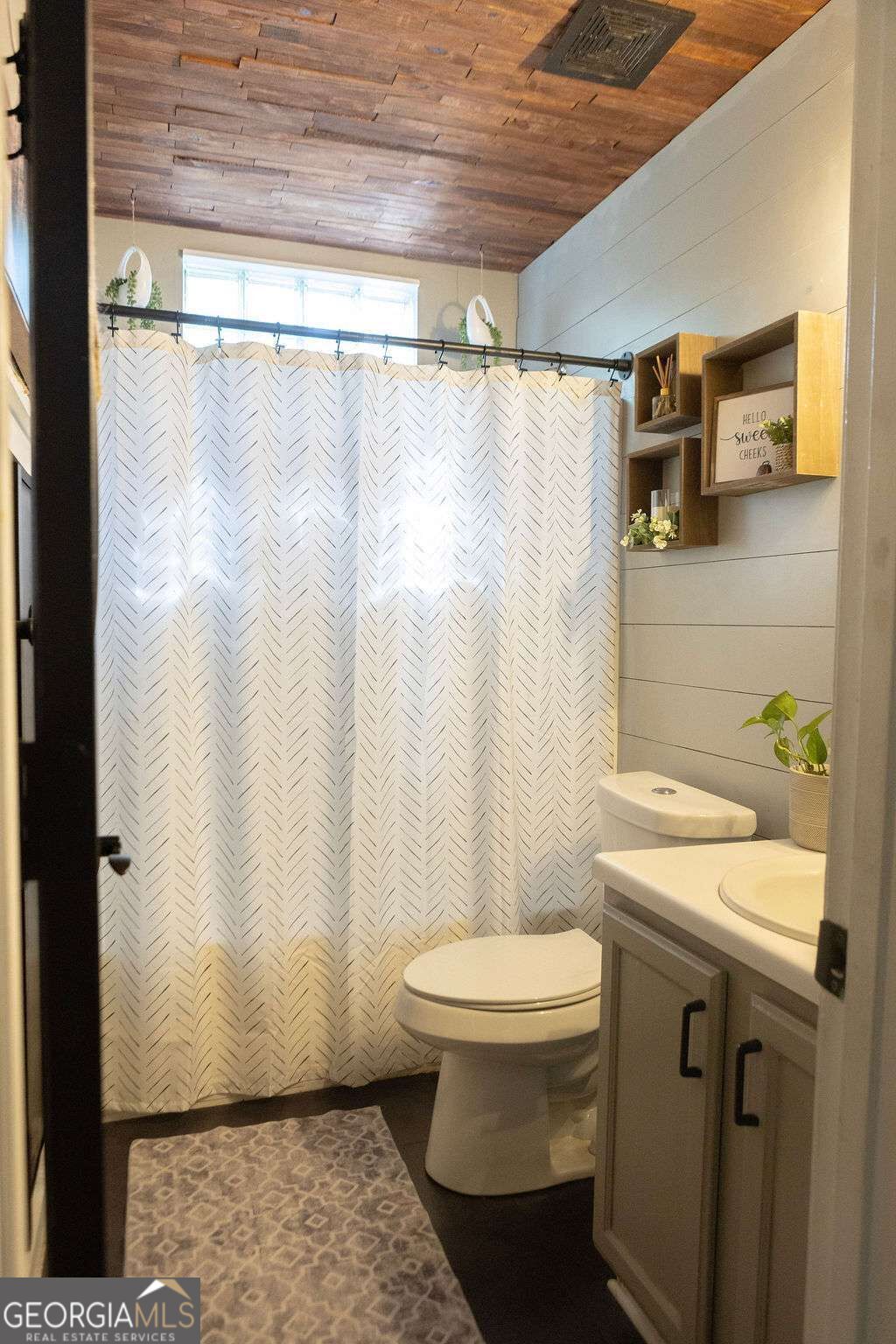 160 Eastwood Forest Property Photo 36