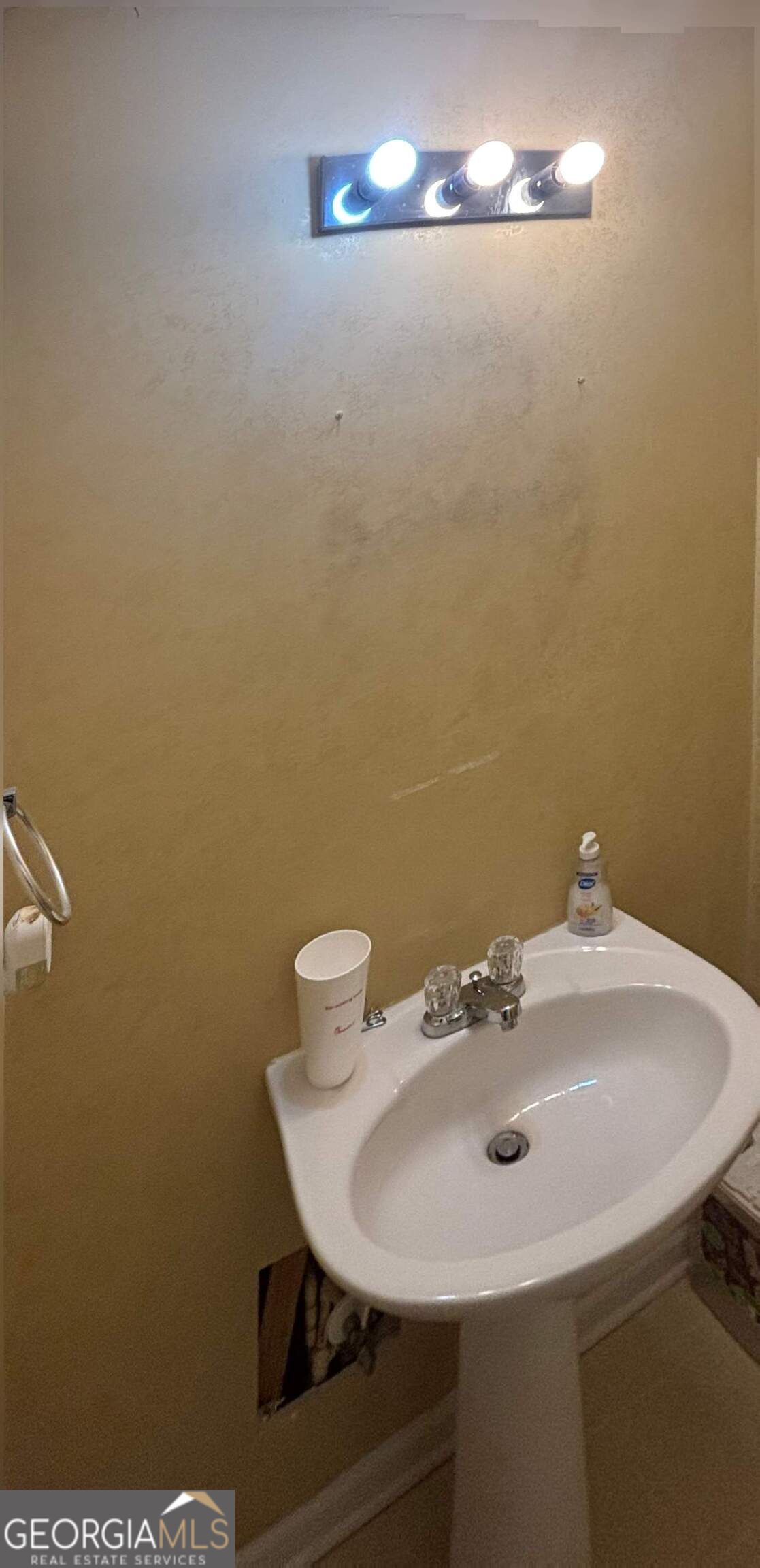 120 Tyler Way Property Photo 7