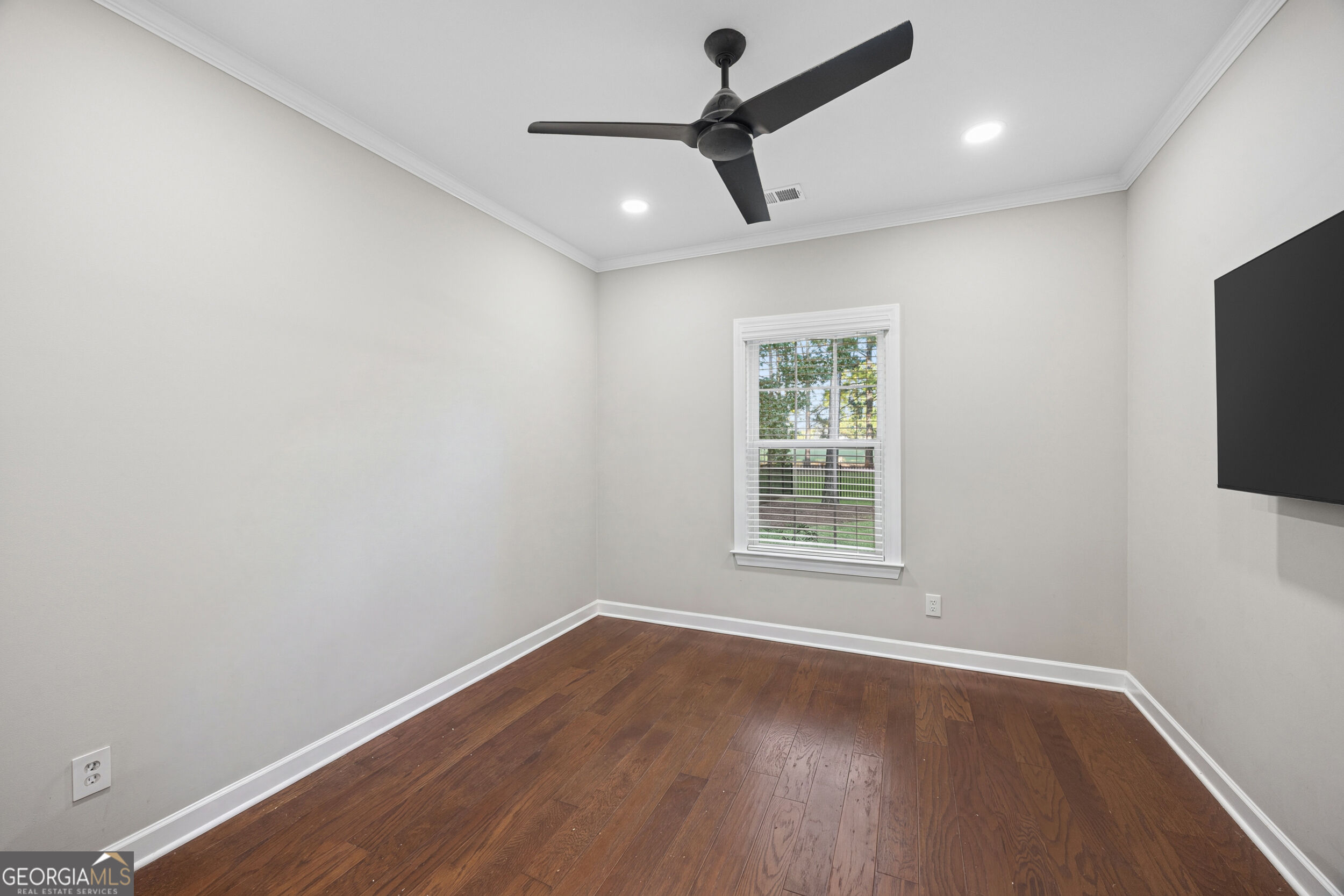 118 Sutton Lane Property Photo 36