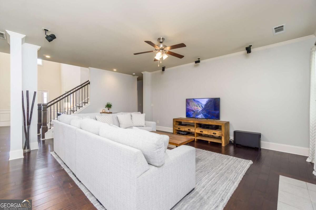 3840 Corbell Court Property Photo 11