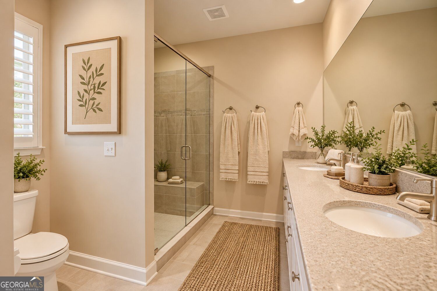 380 Rose Garden Lane Property Photo 14