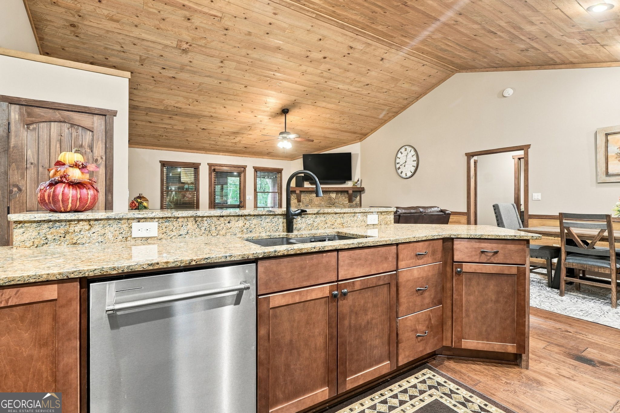 24 Jared Road Property Photo 10