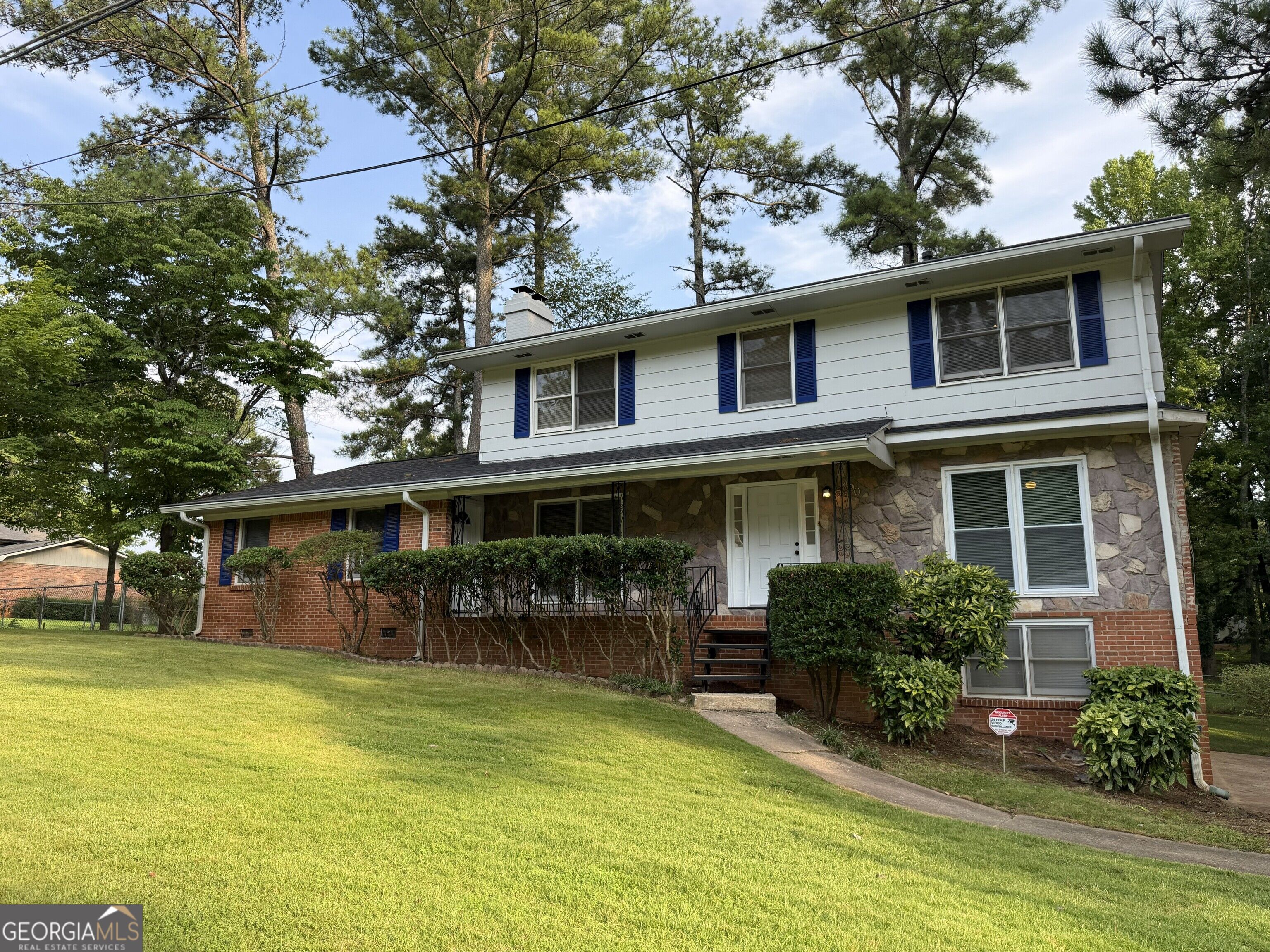 490 Tall Deer Drive Property Photo 1
