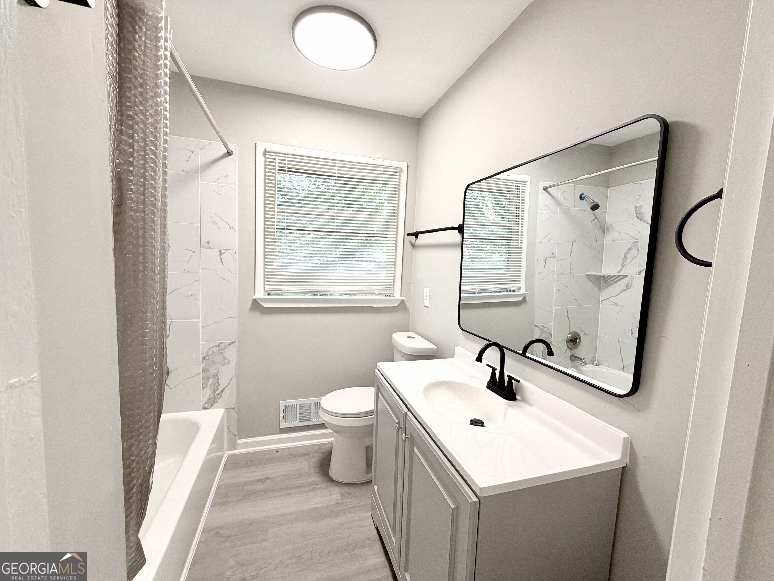 490 Tall Deer Drive Property Photo 10